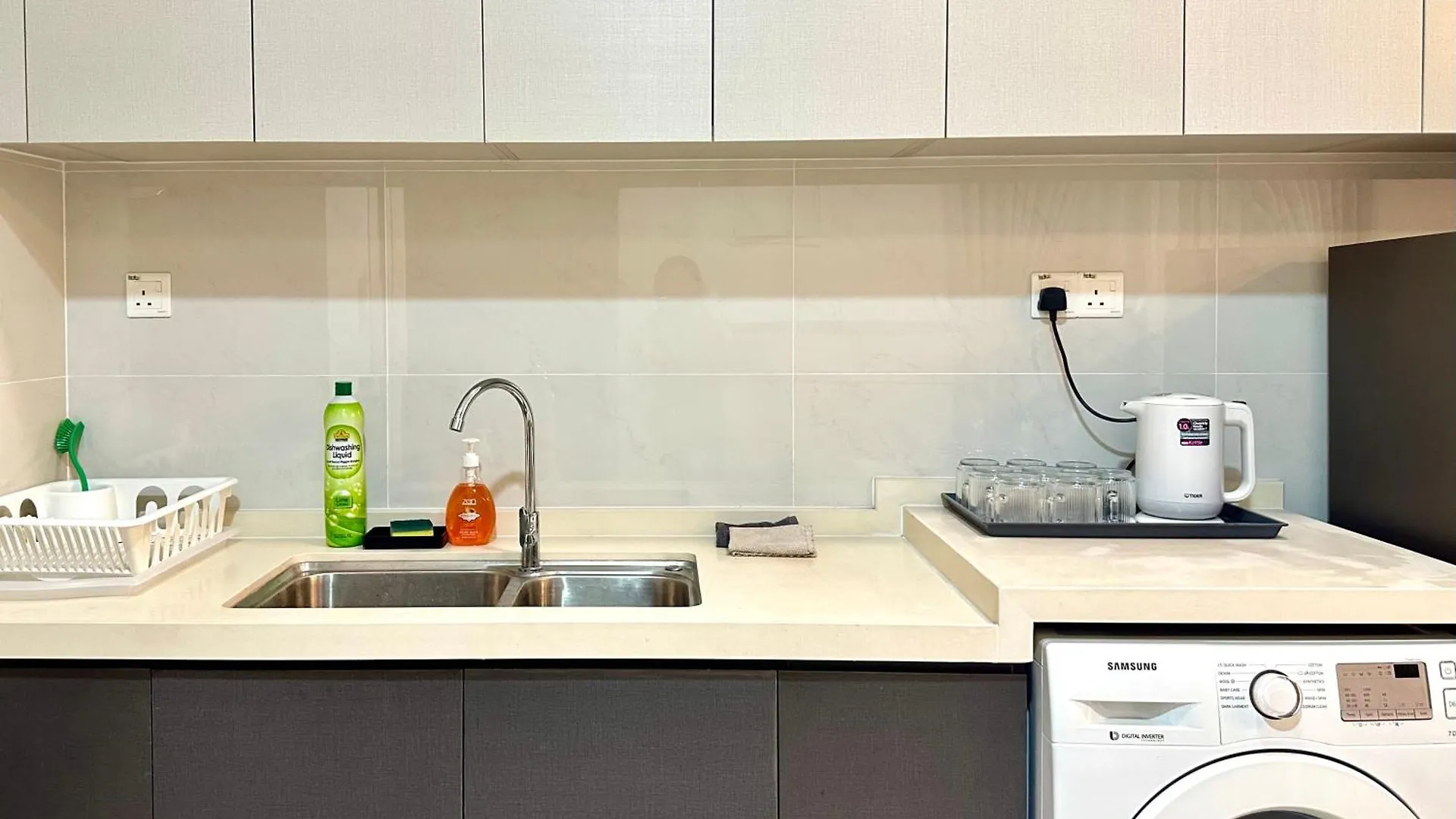 Superb Seaview 3 Balcony Near Ciq Jb 3B2B Apartamento Johor Bahru Malásia