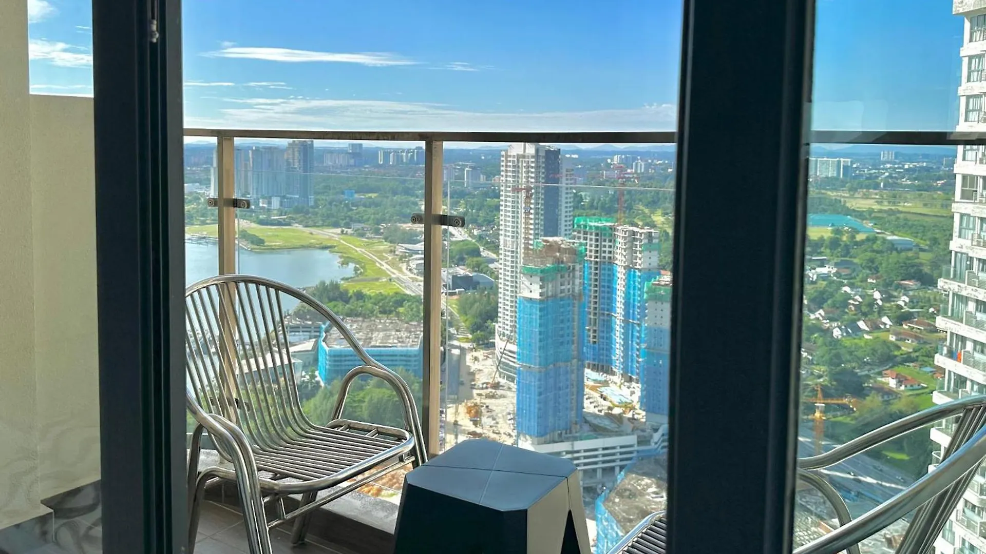 Superb Seaview 3 Balcony Near Ciq Jb 3B2B Apartamento Johor Bahru 0*,