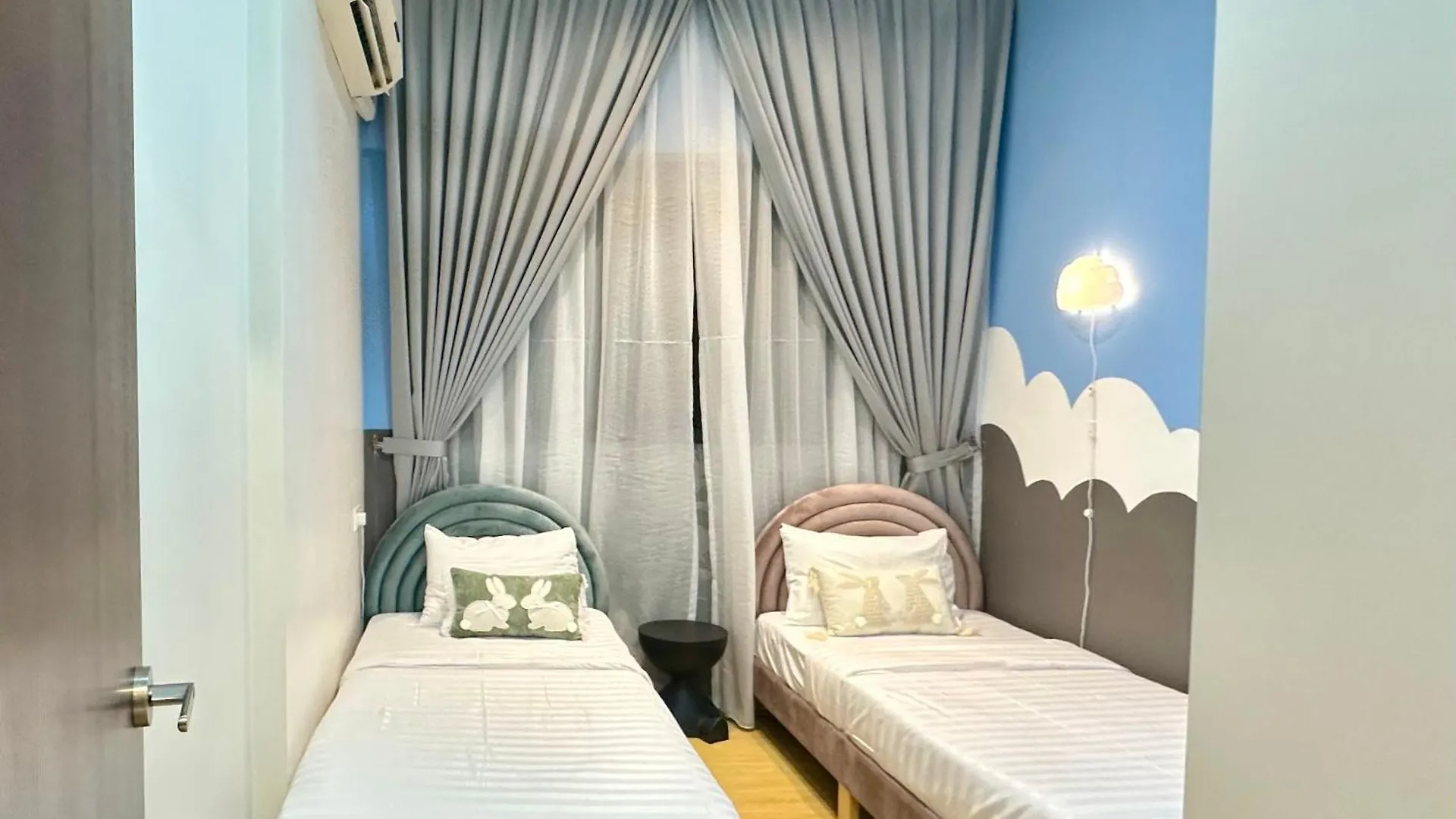 Superb Seaview 3 Balcony Near Ciq Jb 3B2B Apartamento Johor Bahru Malásia